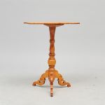 1023 4301 PEDESTAL TABLE